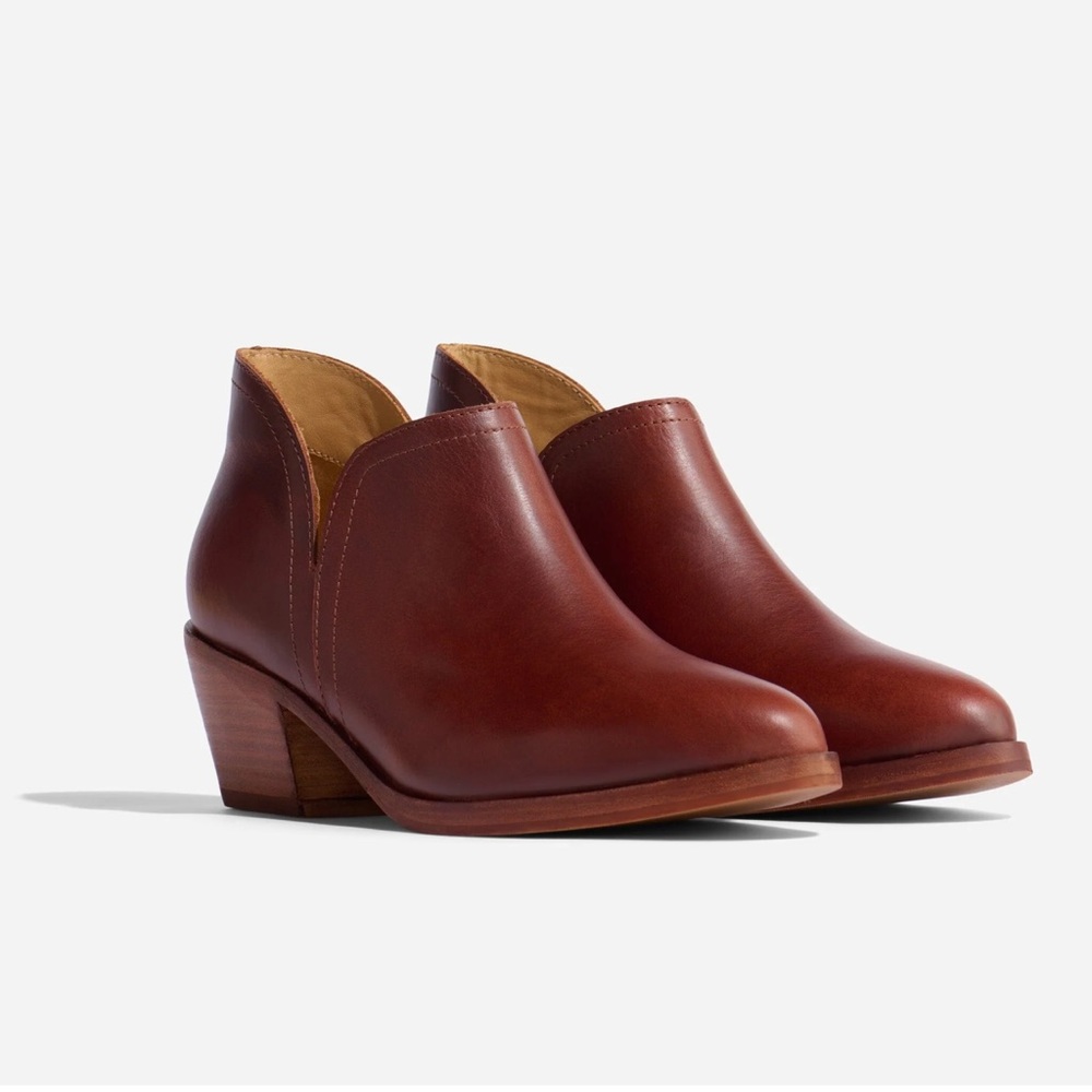NWT Nisolo Mia Everyday Ankle Bootie in Auburn!